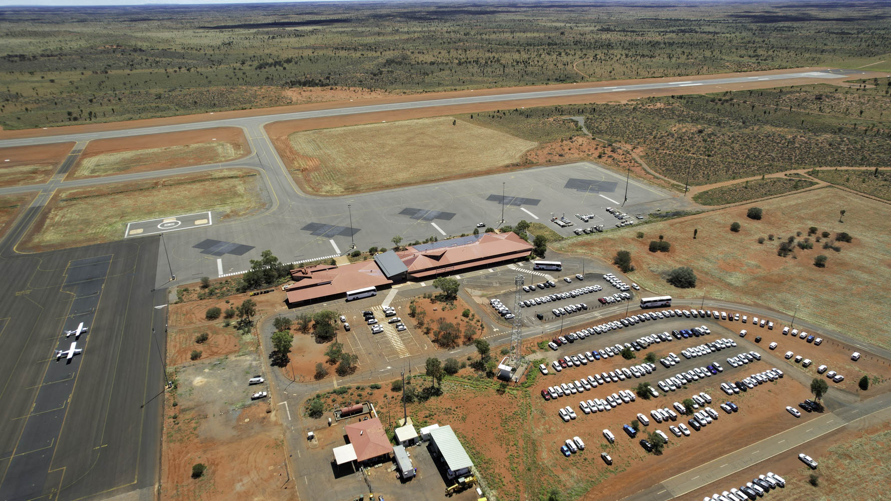 Voyages Indigenous Tourism Ayers Rock Resort Aerial View Of Connelan Airport Resurfacing Carpark