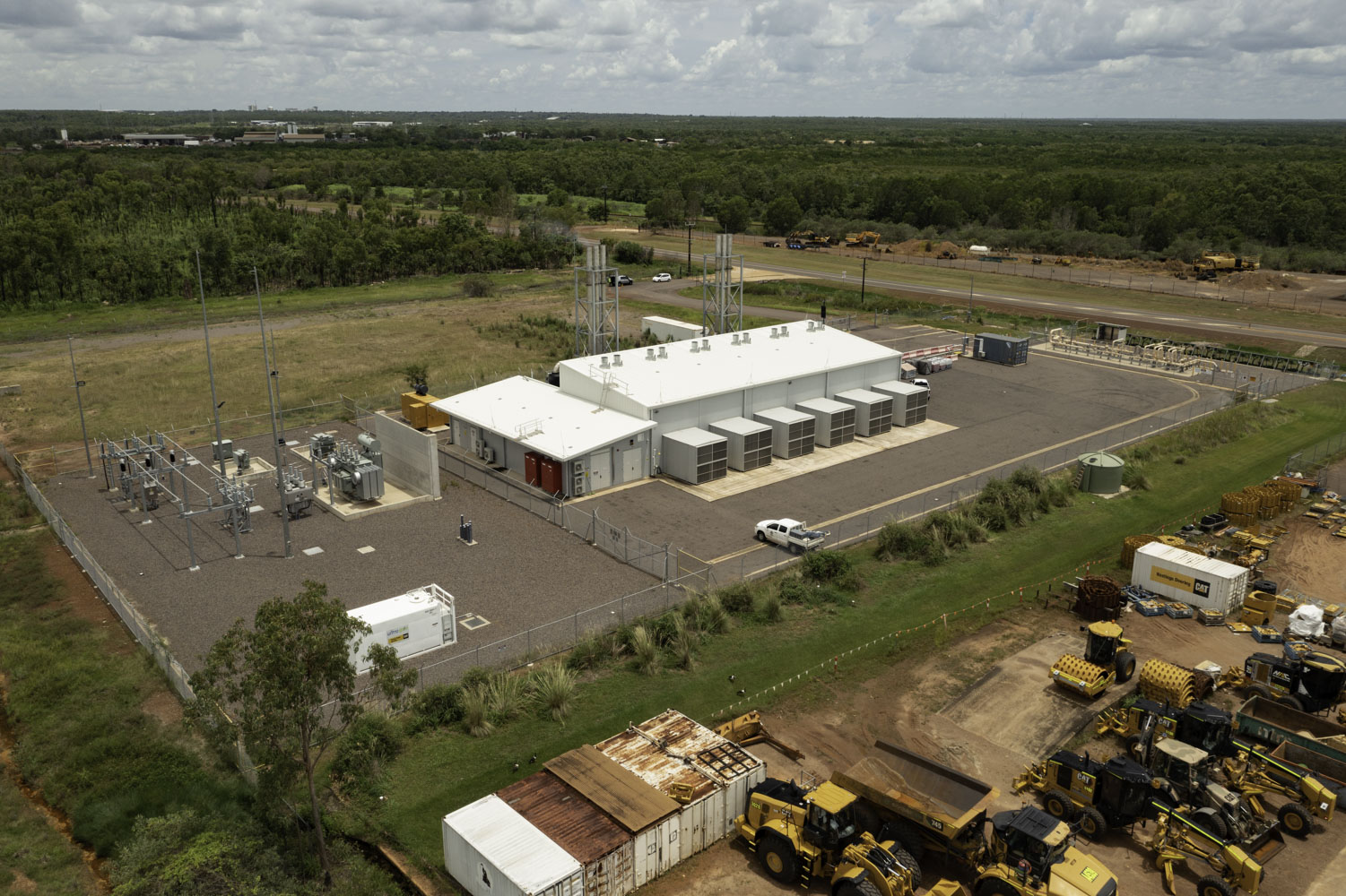 Merricks Capital Hudson Creek Power Station Aerial View Of Power Station White Roof Earthmoving Equipment