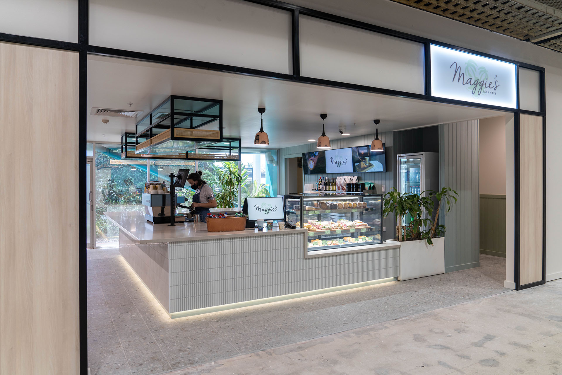 Queensland Airports Limited Townsville Airport Redevelopment Maggies Shopfront